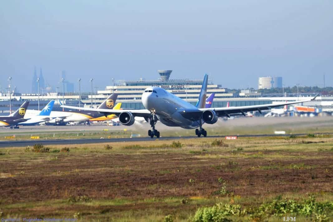 Anti-Terror-Einheiten am Köln Bonn Airport