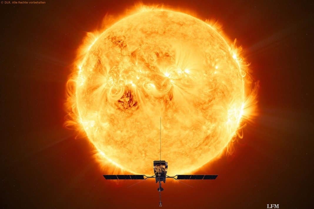 Künstlerische Darstellung der Sonde auf ihrem solaren Zielorbit: Die Sonde Solar Orbiter soll die Heliosphäre erkunden. Mindestens sieben Jahre lang soll die Sonde die Sonne auf einer elliptischen Bahn umrunden und auch Detailaufnahmen von deren Polarregionen liefern.