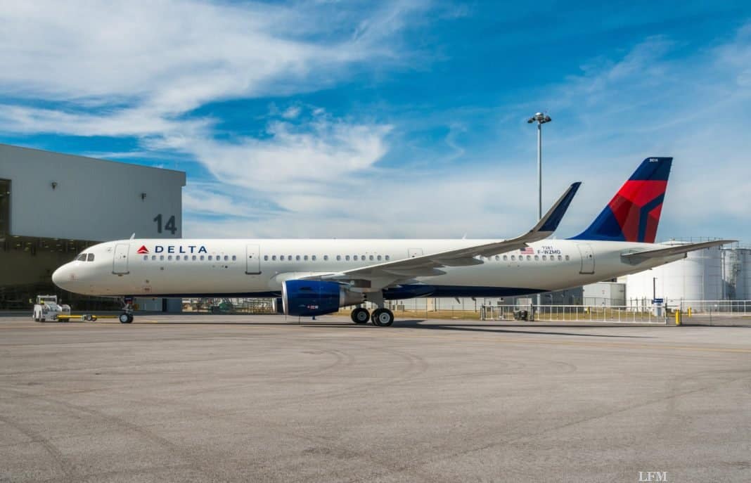 Delta Air Lines lässt Mittelsitze in Corona-Zeiten frei