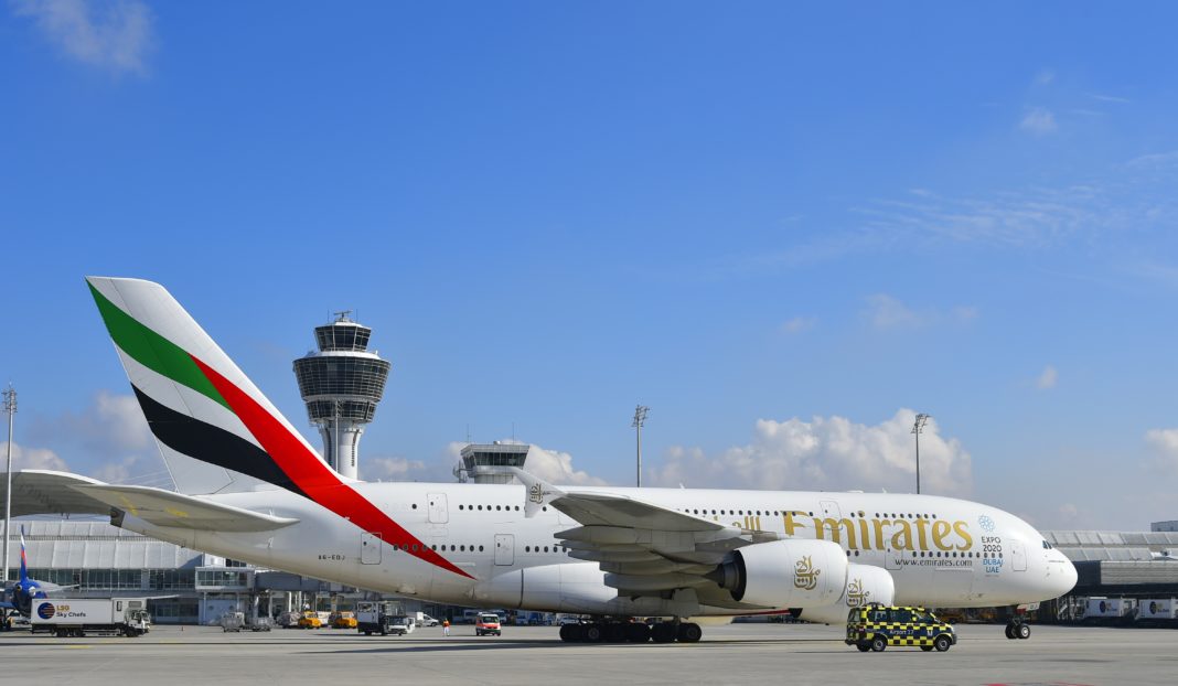 Emirates A380 in München