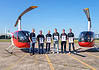 Gruppenbild der sechs Absolventen der DRF-Akademie nach der Ausbildung zum Berufshubschrauberpiloten (v.l.n.r.): Micha Lehmann, Marcus Sporer, Annkatrin Büche, Julian Schiemann, Niklas Kraiczek, Julien Vandenabeele