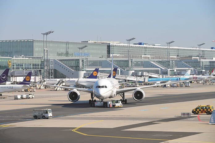 Flughafen Frankfurt - Rollfeld