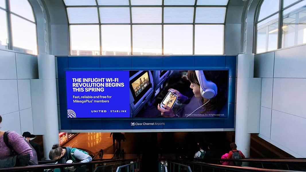 United Airlines brings Starlink internet on board